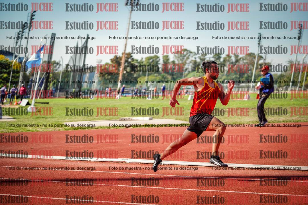 Fotos de los 400 m llanos de varones