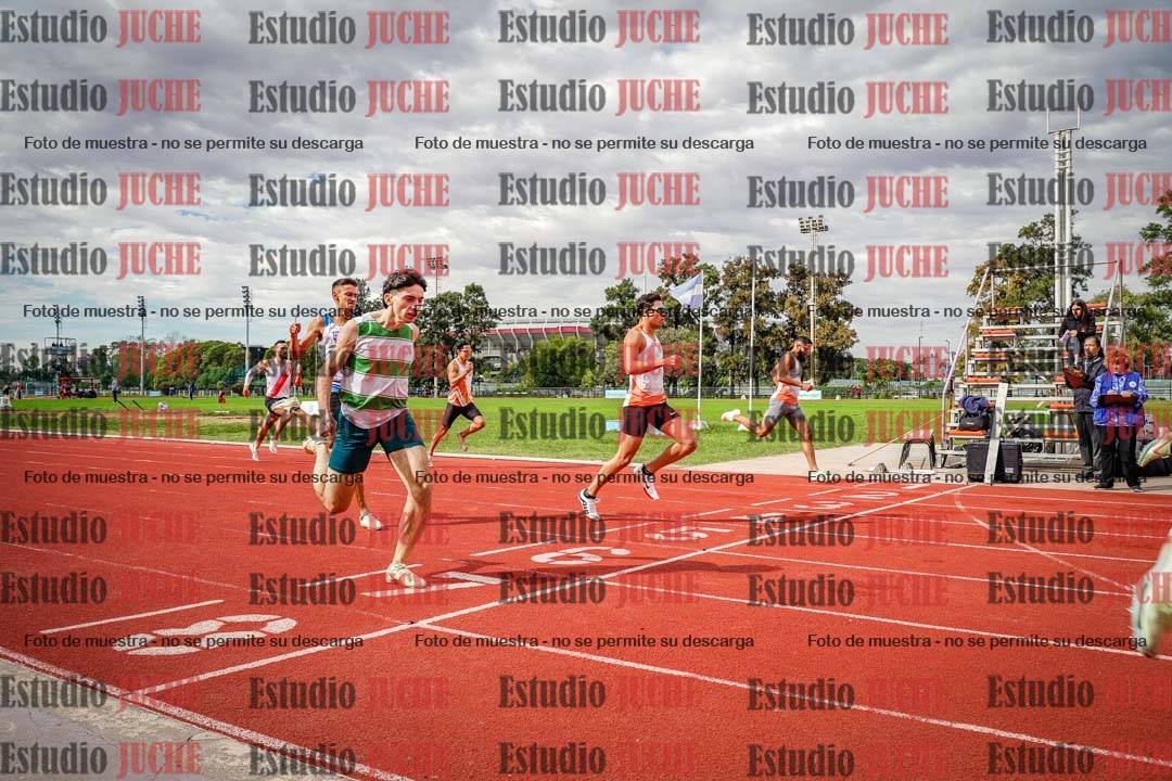 Fotos de los 400 m llanos de varones