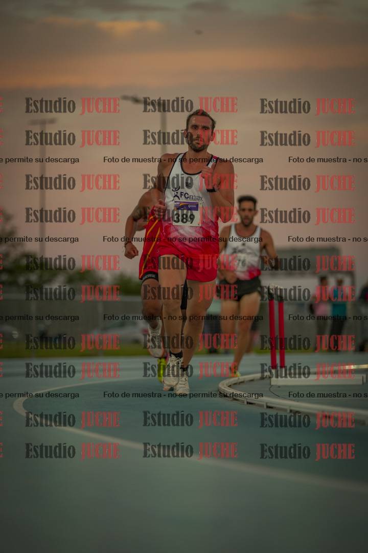 Fotos de los 3000 m llanos de varones