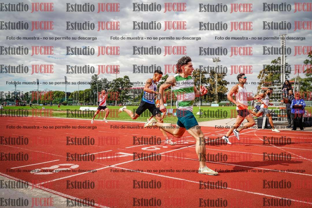 Fotos de los 400 m llanos de varones