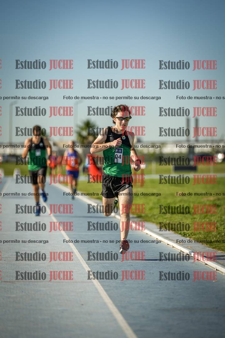Fotos de los 1500 m llanos de varones