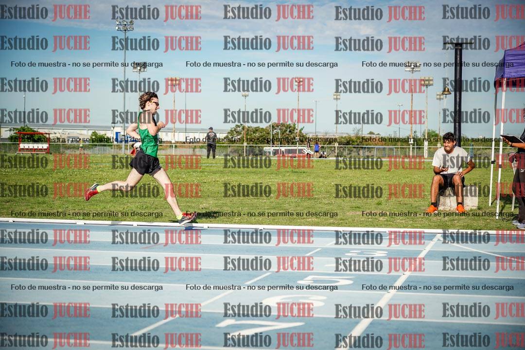 Fotos de los 1500 m llanos de varones
