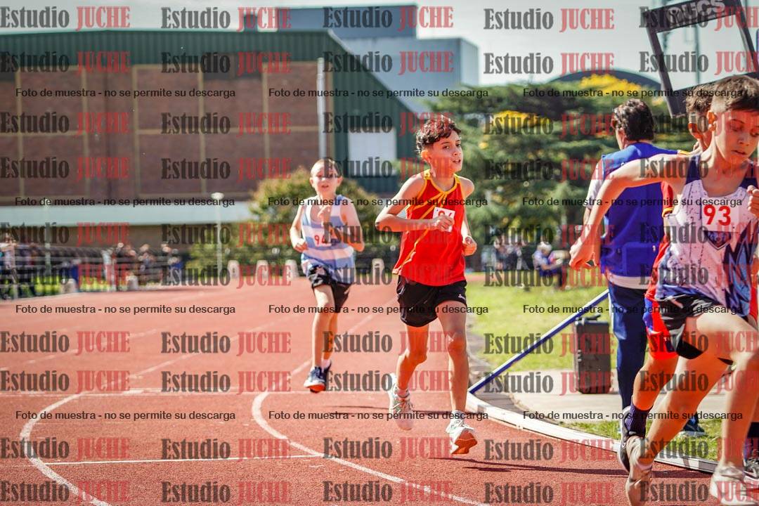 Fotos de los 1000 m llanos de varones