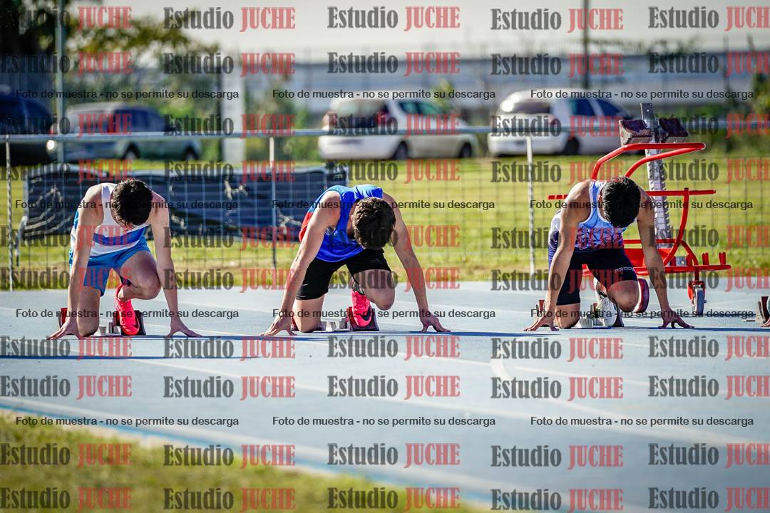 Fotos de los 100 m llanos de varones - FINAL
