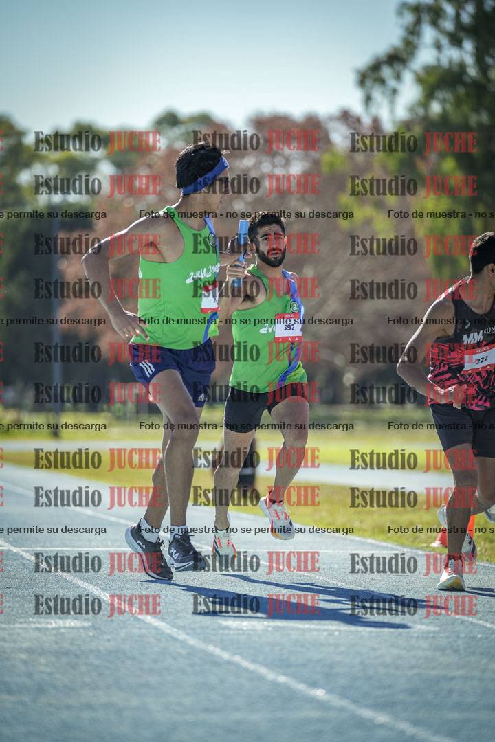 Fotos durante los relevos