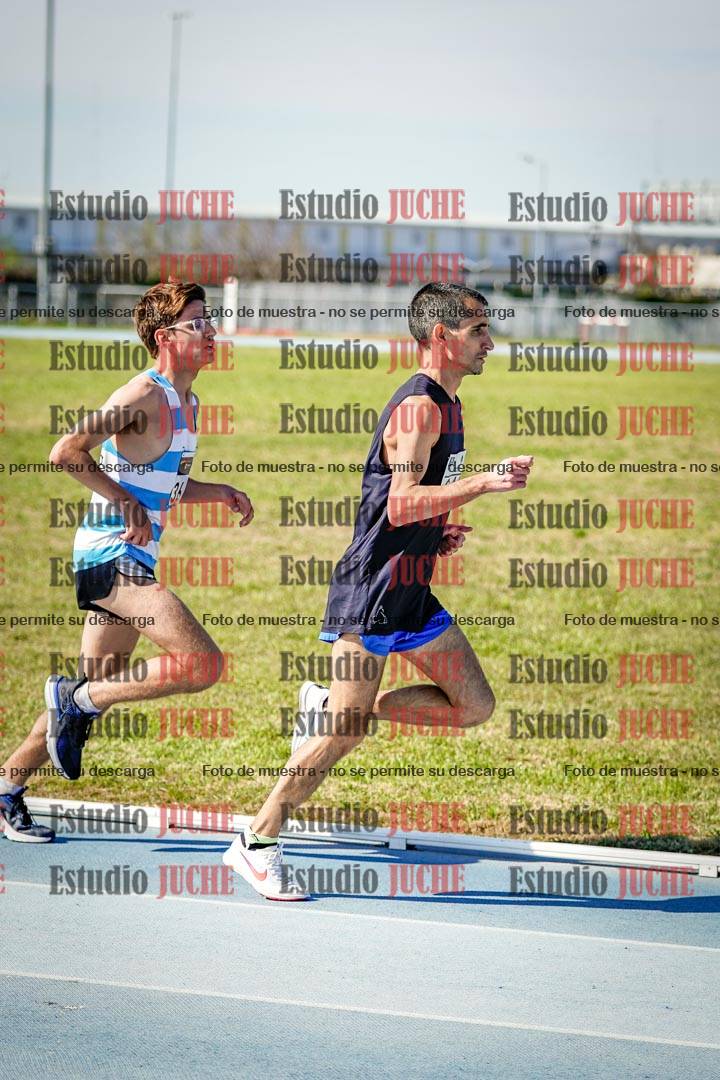 Fotos de los 3000 m llanos de varones