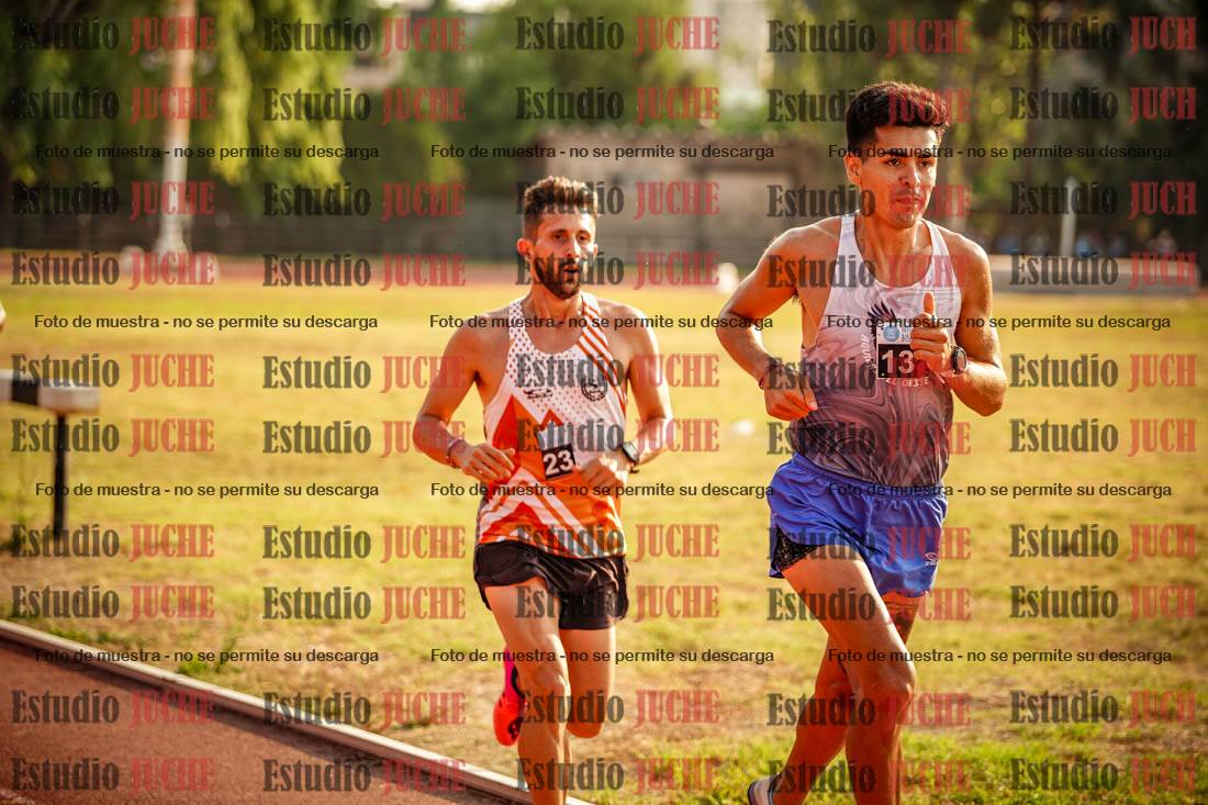 Fotos de los 5000 m llanos de mujeres y varones