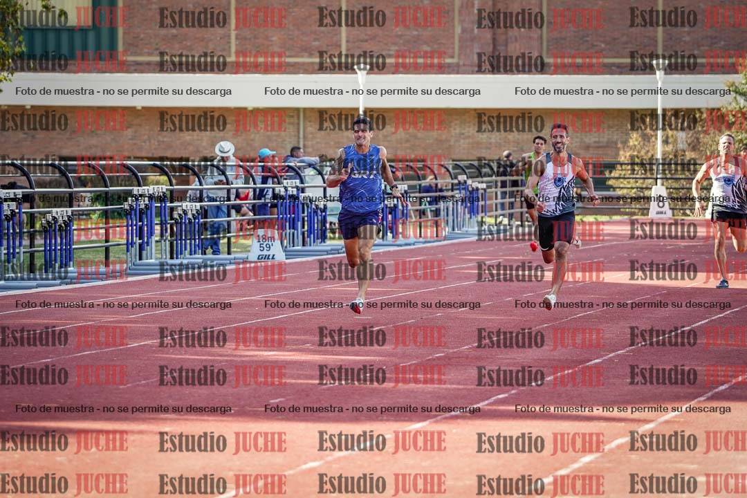 Fotos de los 400 m llanos de varones