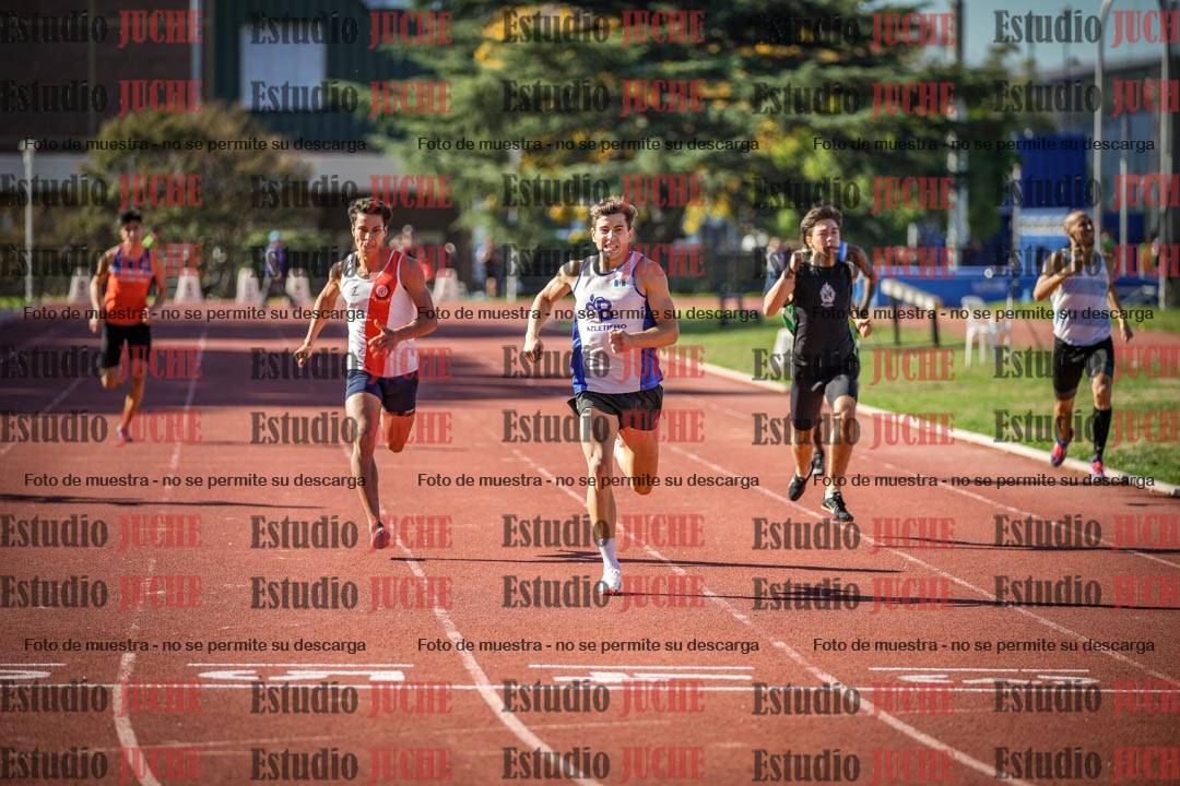 Fotos de los 400 m llanos de varones