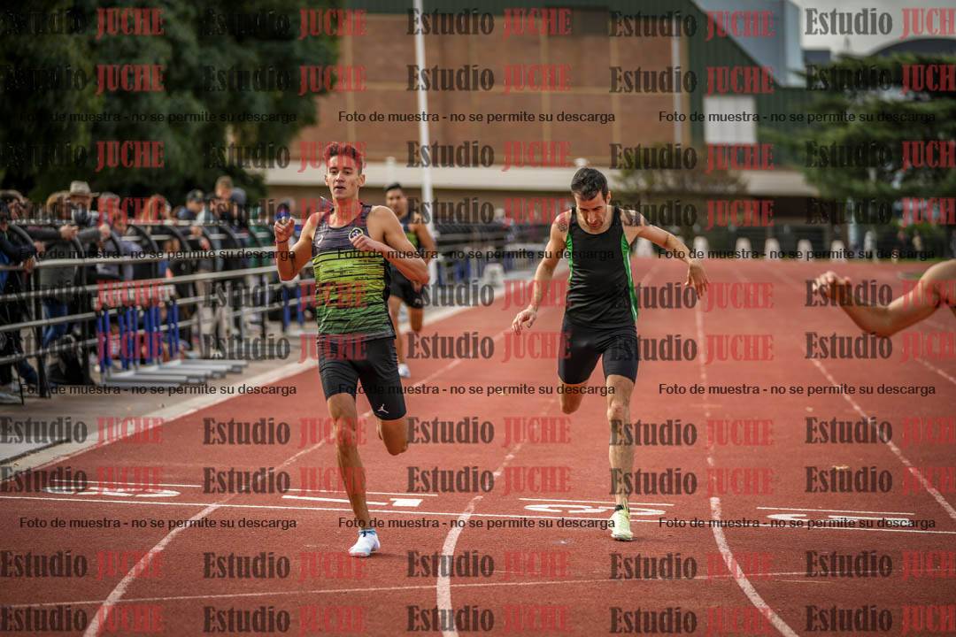 Fotos de los 400 m llanos de varones