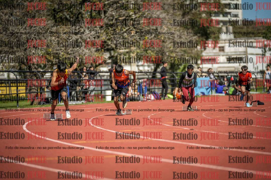 Fotos de los 200 m llanos de varones