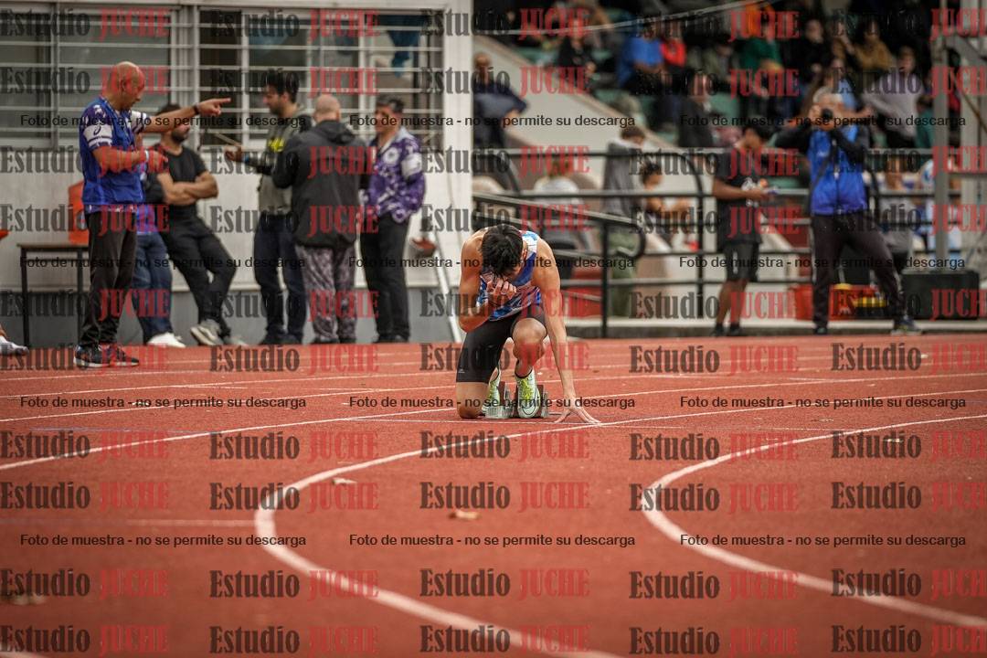 Fotos de los 400 m llanos de varones - FINAL