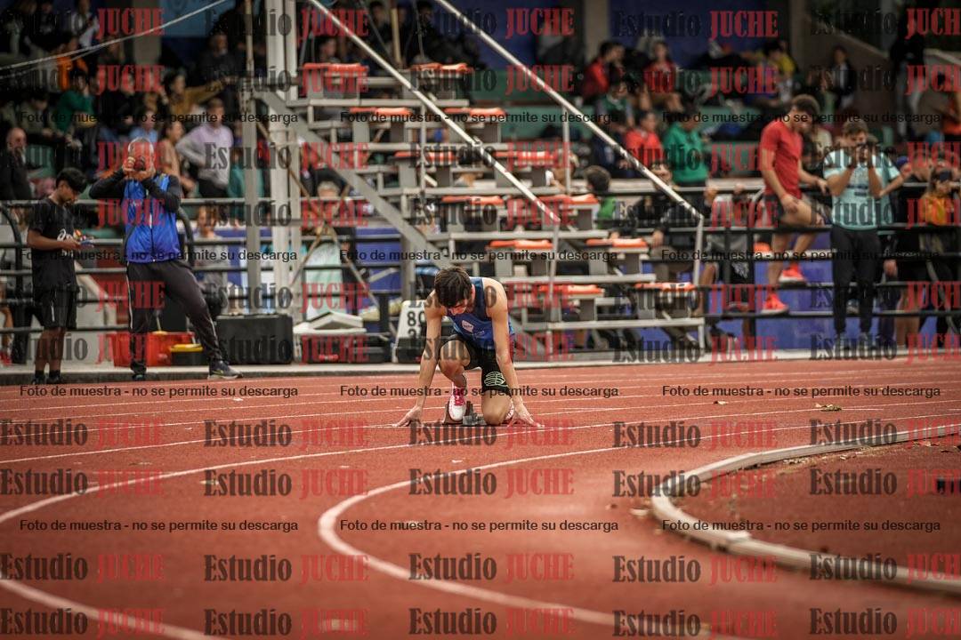 Fotos de los 400 m llanos de varones - FINAL