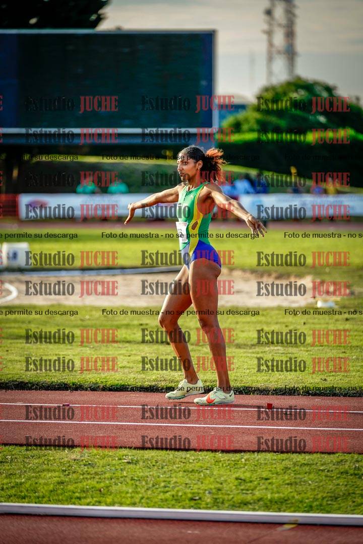 Fotos de algunos extras y podios del día 1