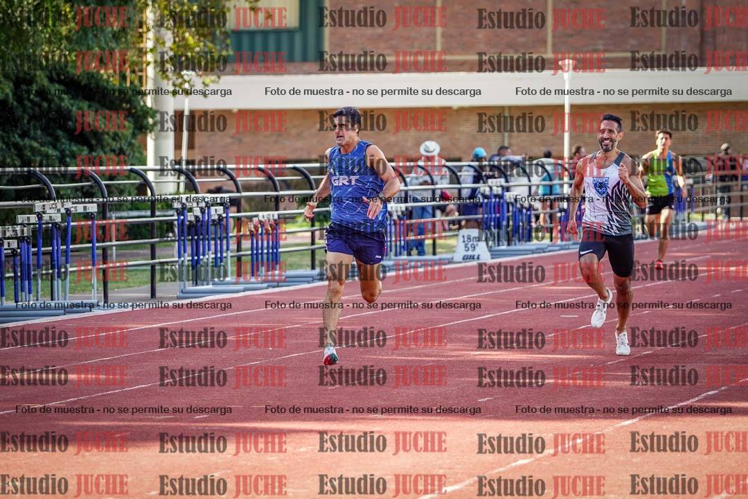 Fotos de los 400 m llanos de varones
