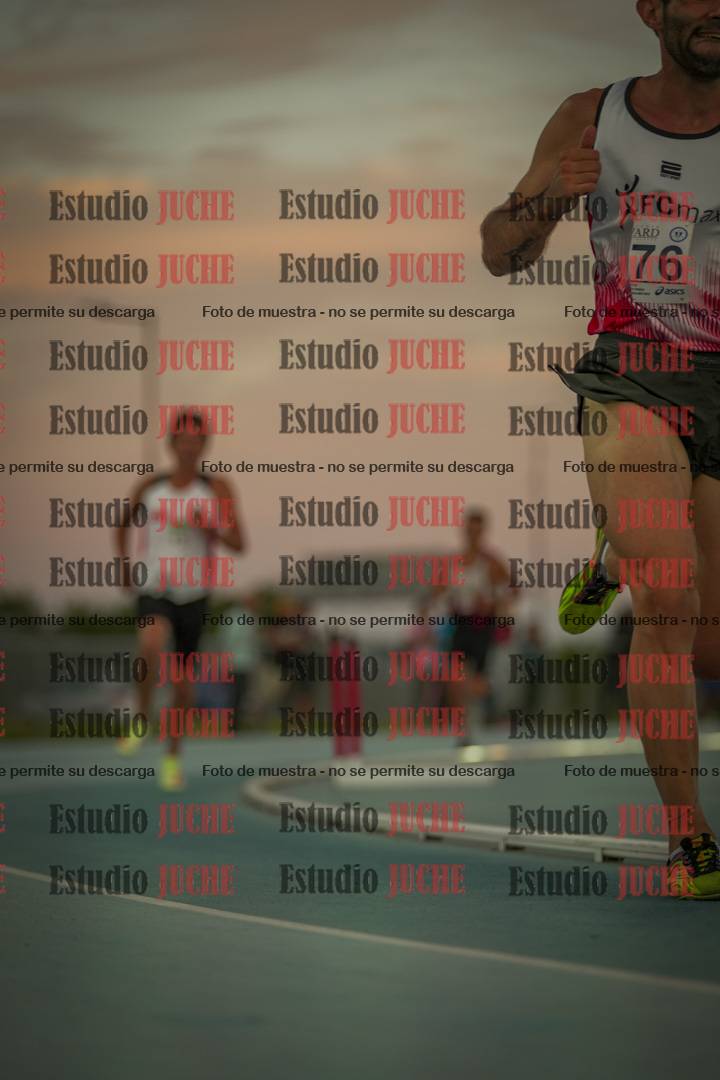Fotos de los 3000 m llanos de varones