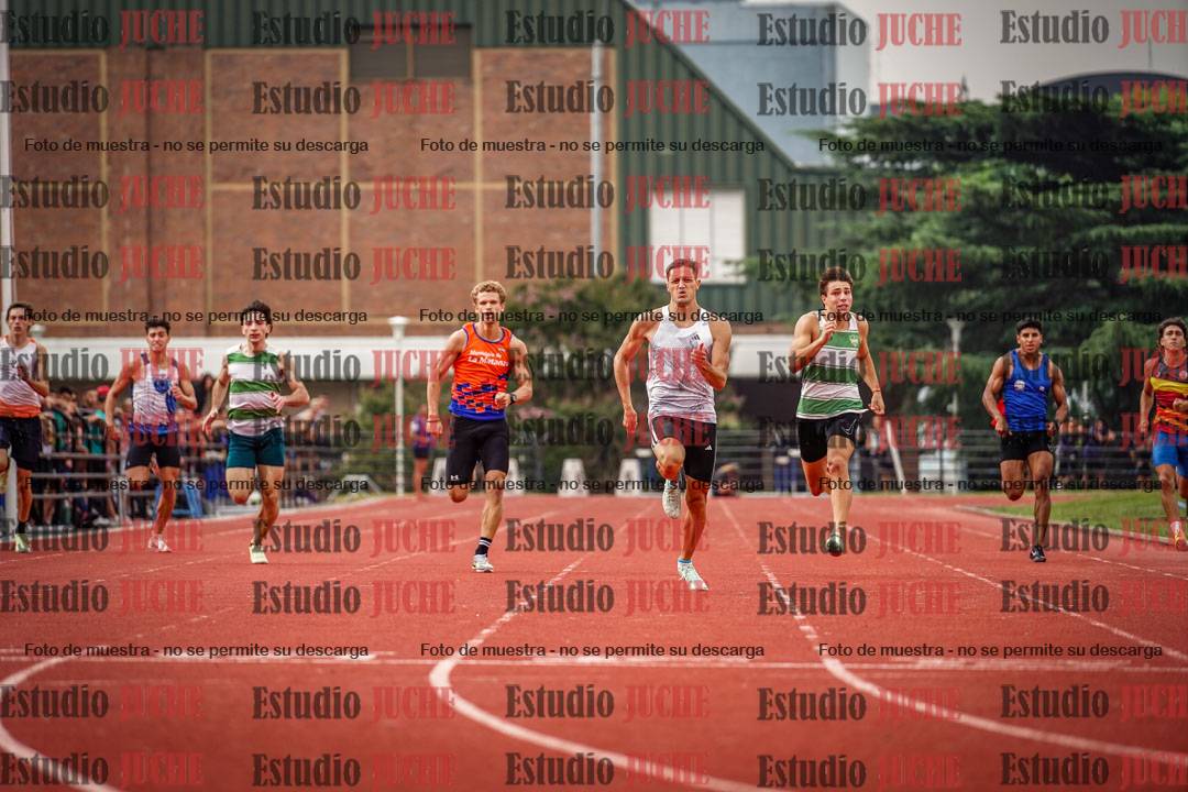 Fotos de los 200 m llanos de varones