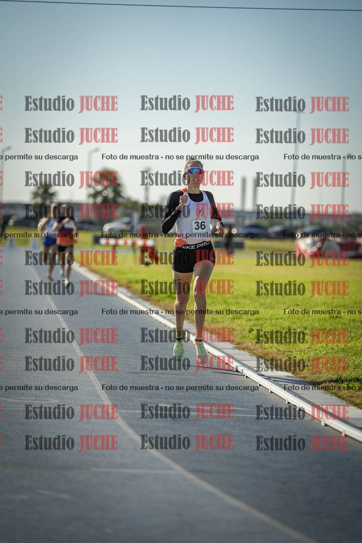 Fotos de los 1500 m llanos de mujeres