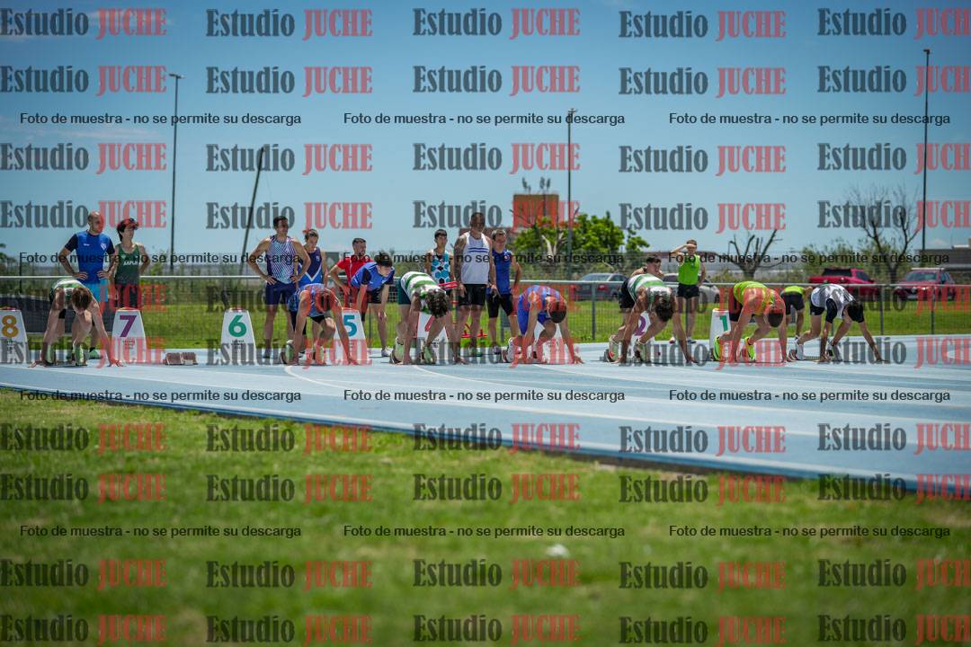 Fotos de los 100 m llanos de varones