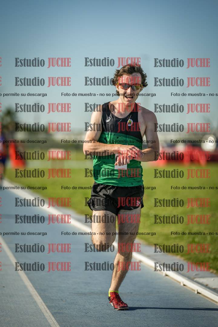 Fotos de los 1500 m llanos de varones