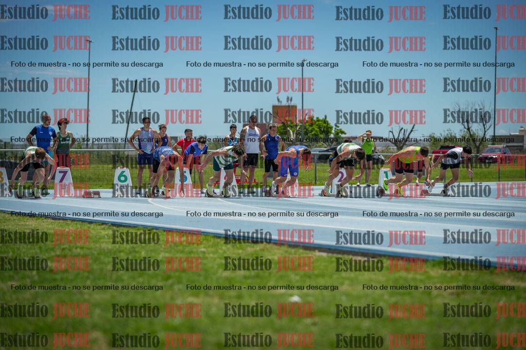 Fotos de los 100 m llanos de varones