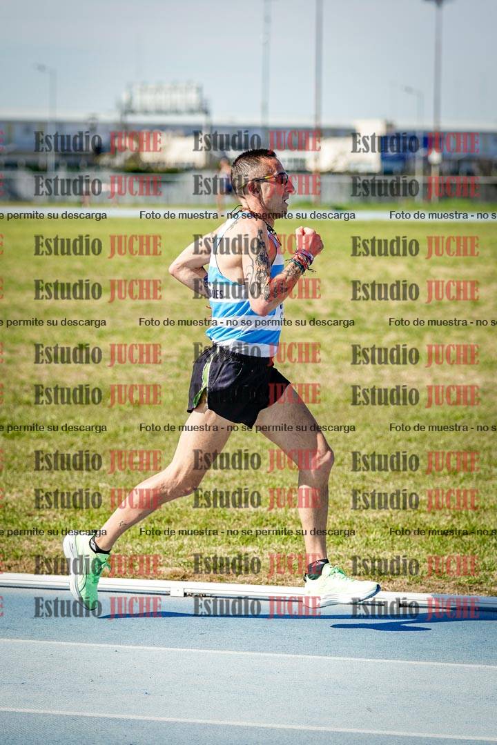 Fotos de los 3000 m llanos de varones