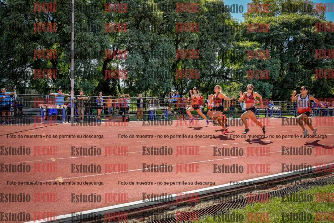 Fotos de los 80 m de mujeres