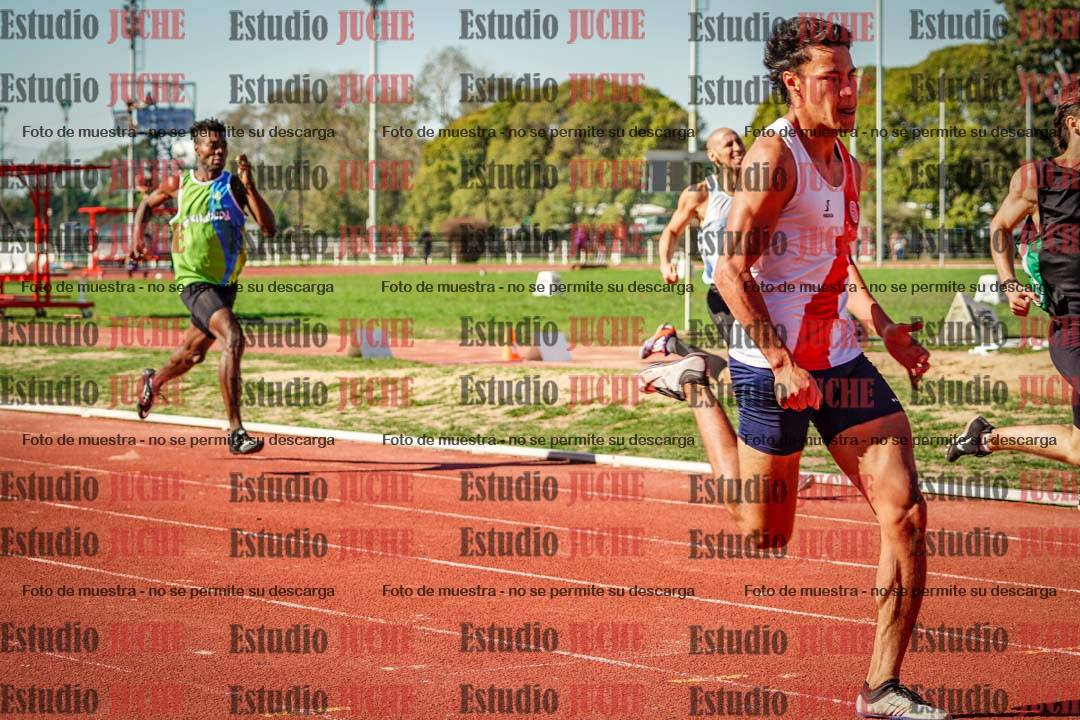 Fotos de los 400 m llanos de varones