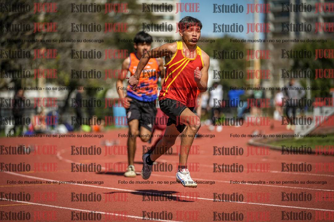 Fotos de los 200 m llanos de varones