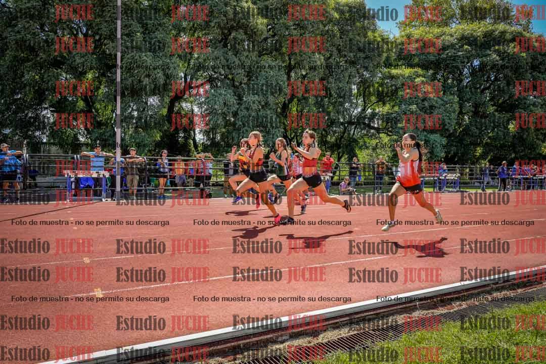 Fotos de los 80 m de mujeres