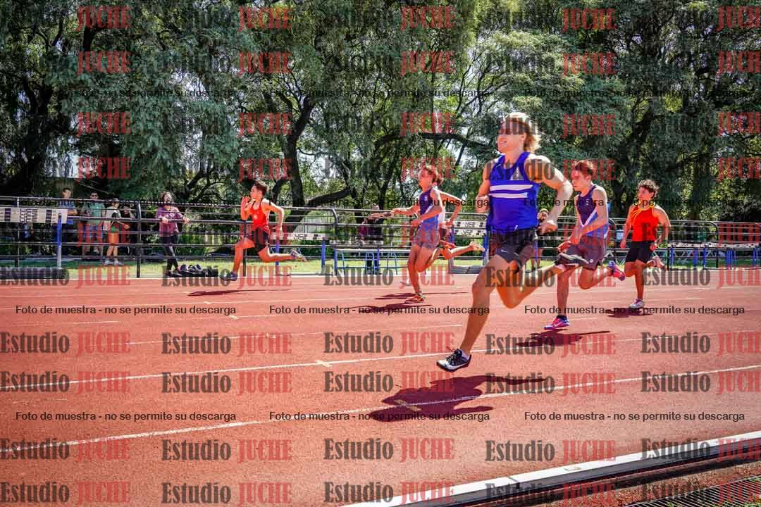 Fotos de los 100 m llanos de varones