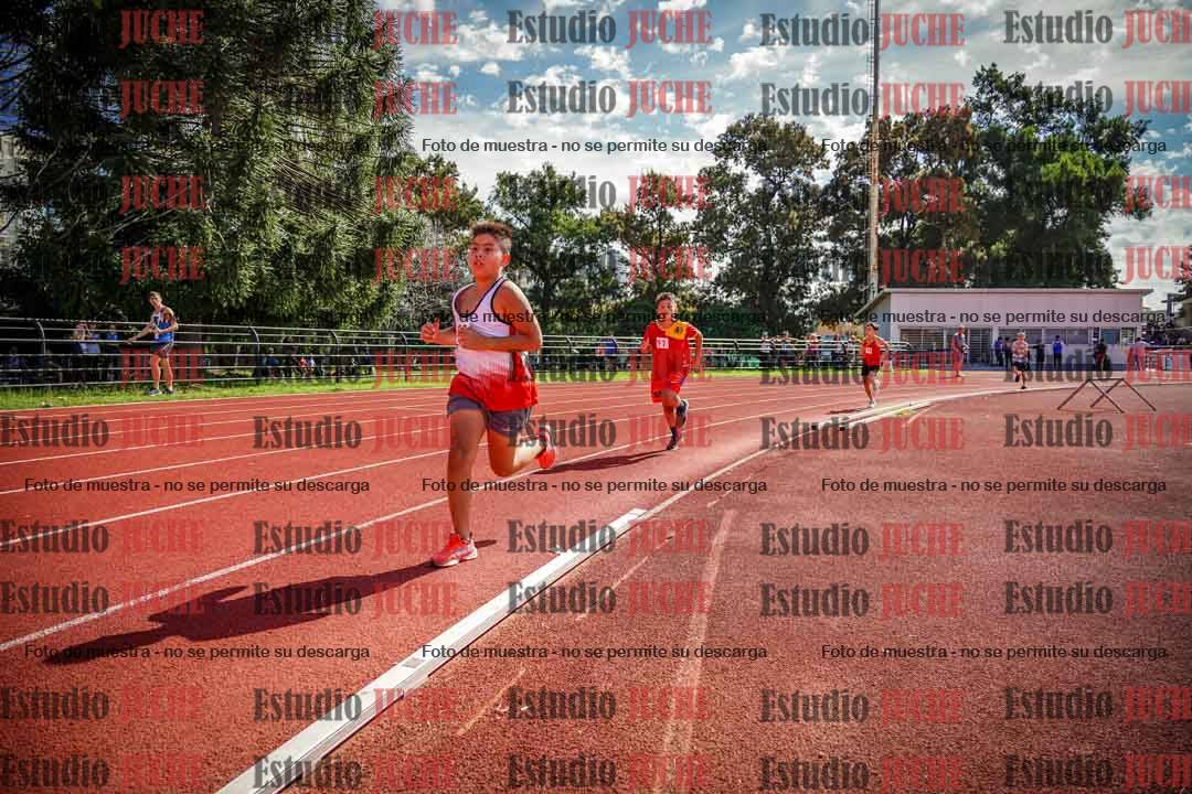 Fotos de los 1000 m llanos de varones