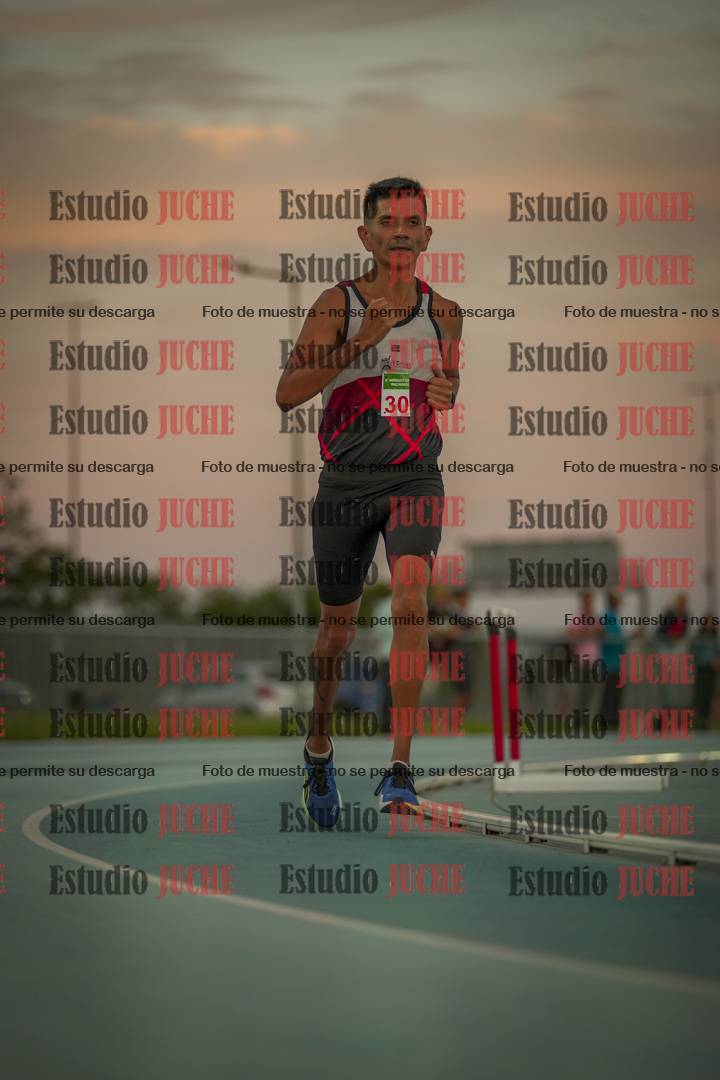 Fotos de los 3000 m llanos de varones