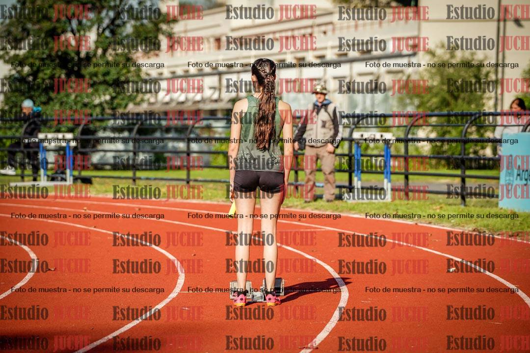 Fotos de las postas 4x400 m llanos de mujeres