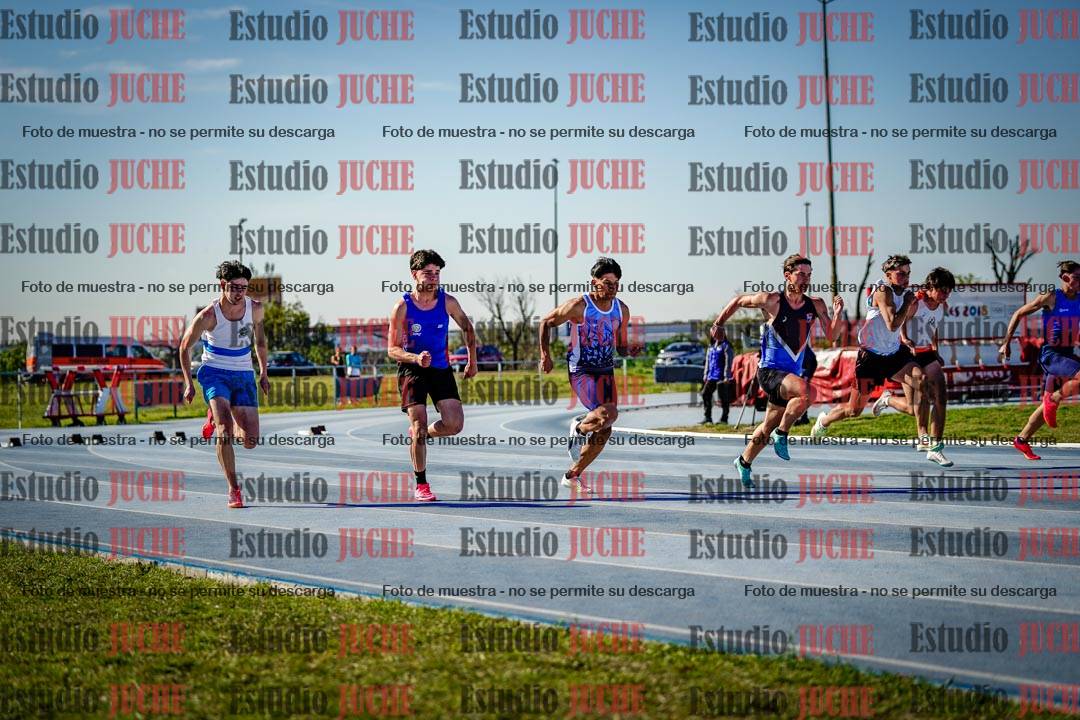 Fotos de los 100 m llanos de varones - FINAL