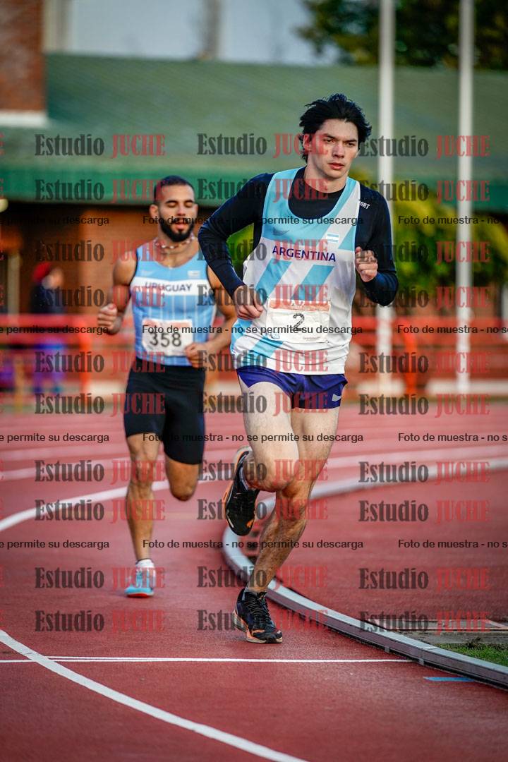 Fotos de los 1500 m llanos de varones - deca 10