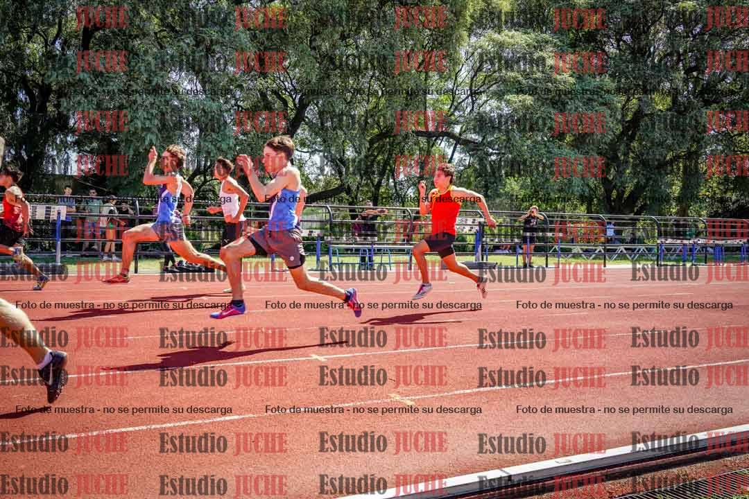 Fotos de los 100 m llanos de varones