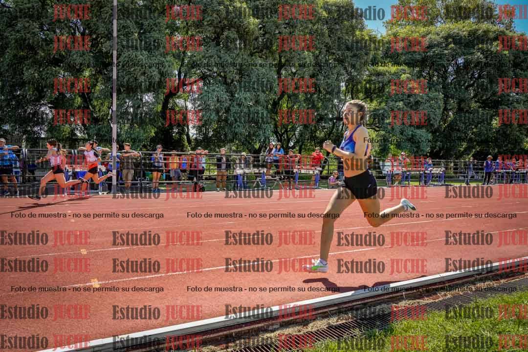 Fotos de los 80 m de mujeres