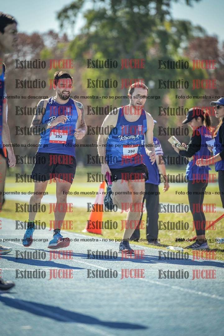 Fotos durante los relevos