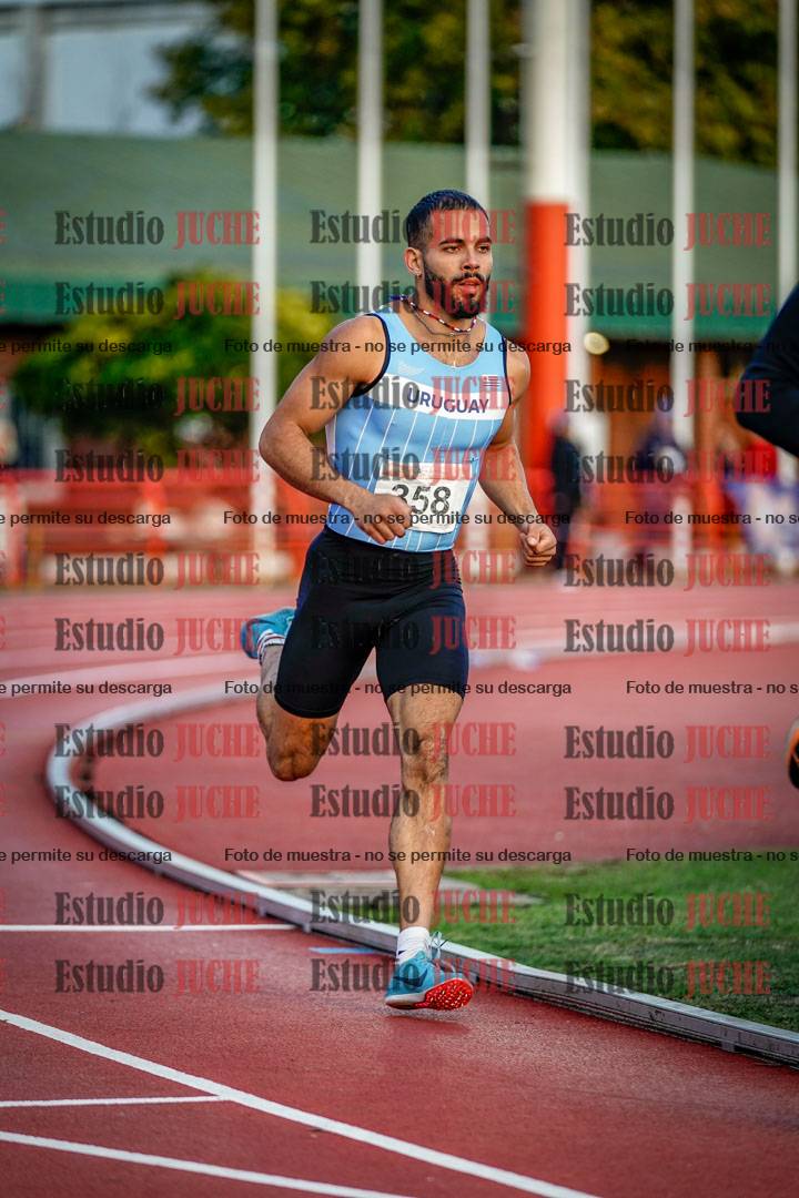 Fotos de los 1500 m llanos de varones - deca 10