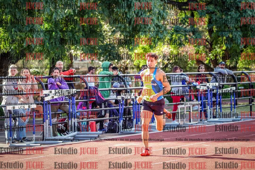 Fotos de los 400 m llanos de varones