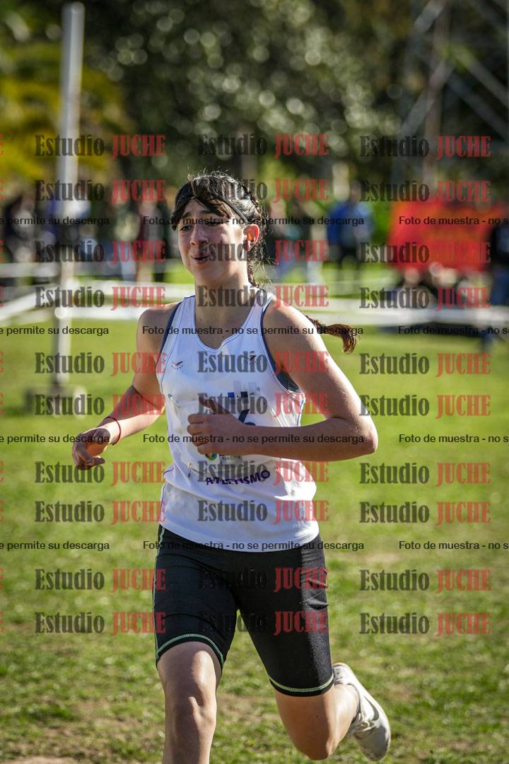 Fotos de la llegada del cross de 1500 m