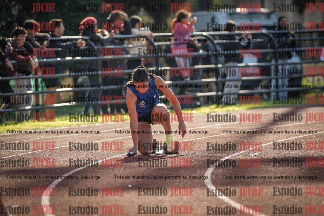 Fotos de las postas 4x400 m llanos de mujeres