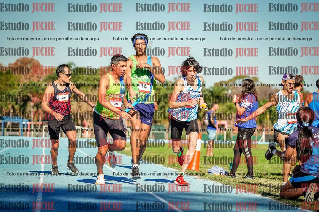 Fotos durante los relevos