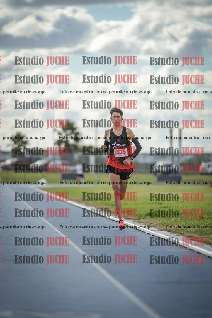 Fotos de los 5000 m llanos de varones