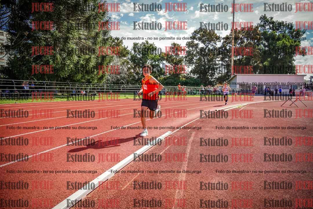 Fotos de los 1000 m llanos de varones