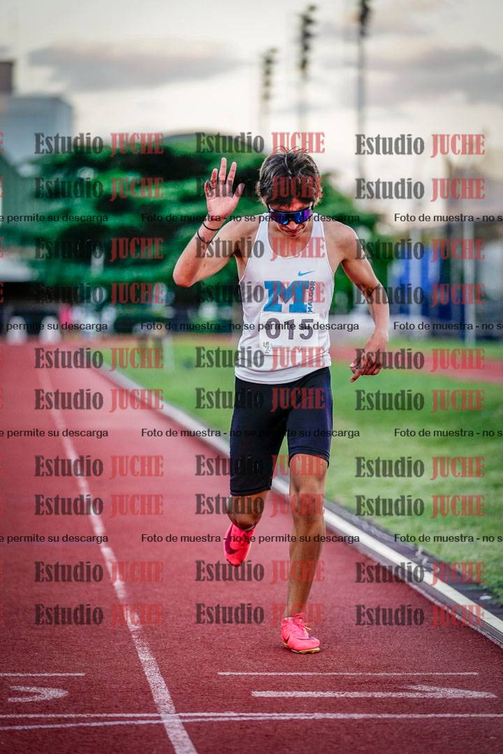 Fotos de los 1500 m llanos de varones