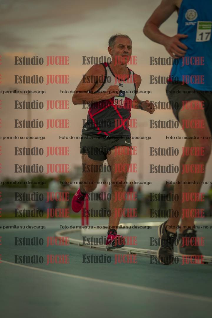 Fotos de los 3000 m llanos de varones