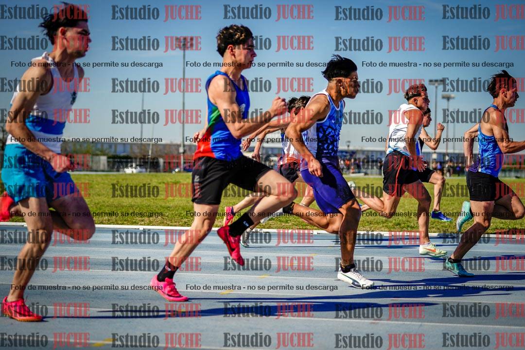 Fotos de los 100 m llanos de varones - FINAL