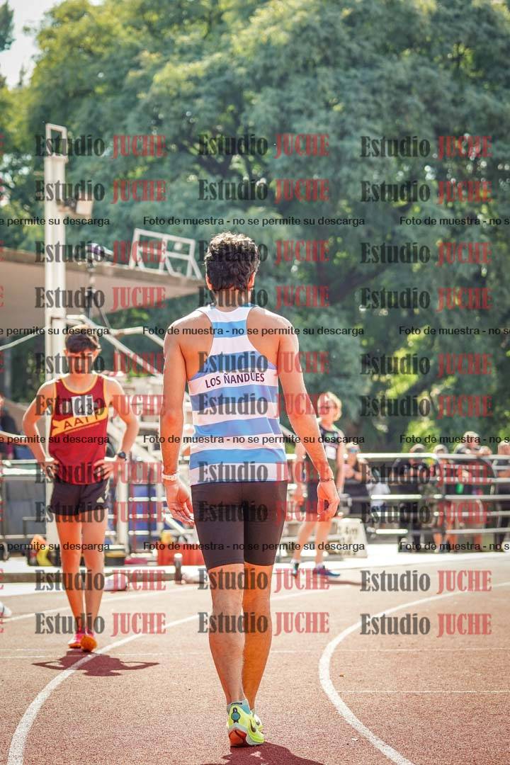 Fotos de los 800 m llanos de varones